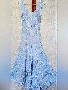 Holy Clothing Vanessa Maxi Limited Edition
